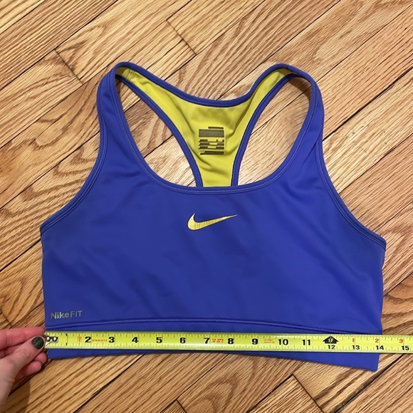 Nike Pro Women’s Size Vintage Medium Purple Yellow Sports Bra - Picture 8 of 8